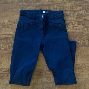 Gap modern skinny crops